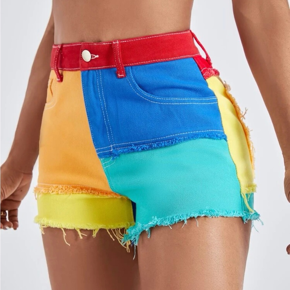 Adorable, high waisted colorful patchwork shorts